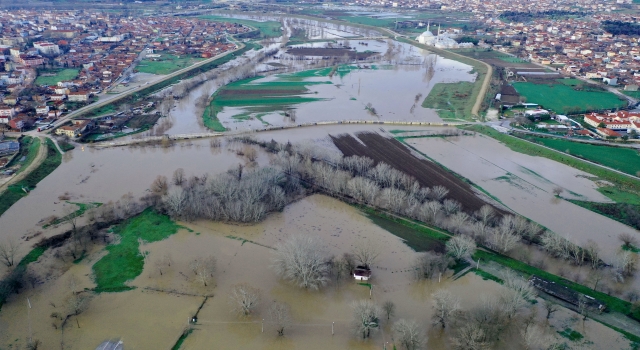 Sağanak, kuraklık tehlikesi yaşayan Edirne’de barajları doldurdu