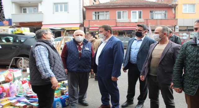 Ferizli Belediye Başkanı Gündoğdu, pazar yerinde denetimlerde bulundu