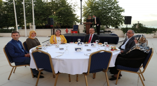 Kocaeli protokolü 15 Temmuz gazileri ve şehit yakınlarıyla buluştu