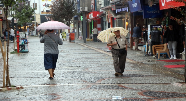 Edirne’de sağanak