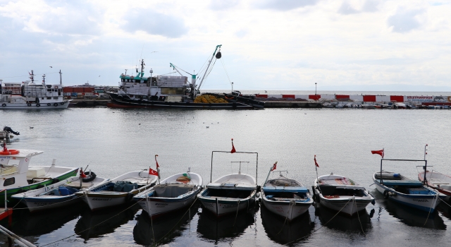 Marmara Denizi’nde ulaşıma poyraz engeli