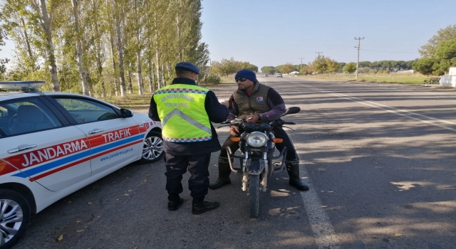 Balıkesir’de jandarma motosiklet denetimi yaptı