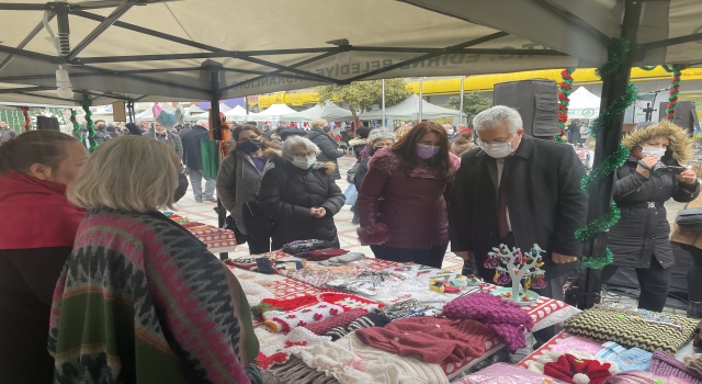 Edirne’de kadınların tasarladığı hediyelik ürünler yılbaşı için satışa sunuldu