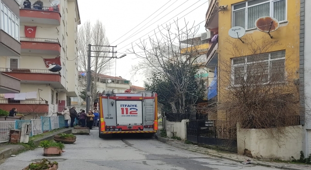 Kocaeli’de ev yangını söndürüldü