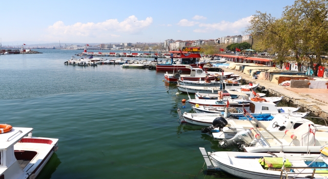 Tekirdağ’da taze balık ihtiyacını küçük tekneler karşılıyor