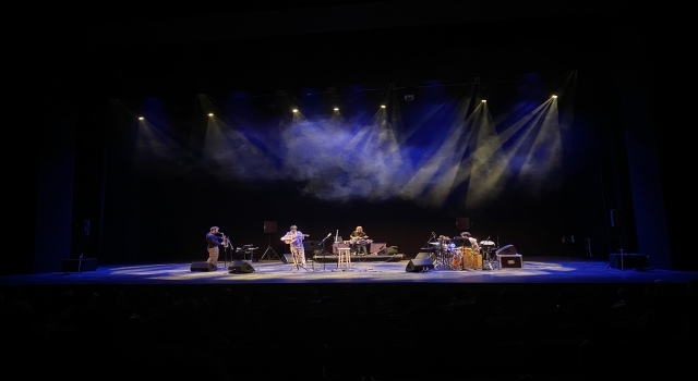 Tunuslu sanatçı Dhafer Youssef, AKM’de konser verdi