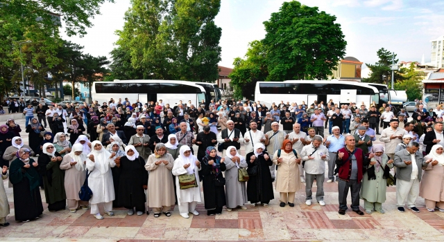 Bilecik’te hac kafilesi kutsal topraklara uğurlandı