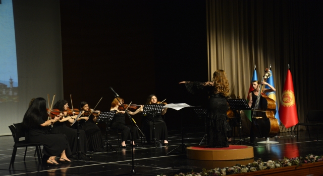 Turan Orkestrası Bursa’da konser verdi