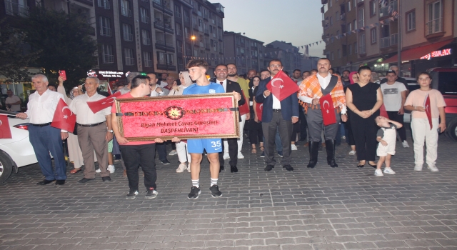 Bigalı Mehmet Çavuş Yağlı Pehlivan Güreşleri kortej yürüyüşüyle başladı