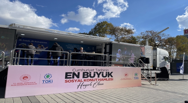 ”İlk Evim, İlk Evim Arsa” projesinin tanıtım tırı Taksim Meydanı’nda