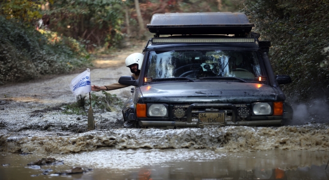 Turkcell Platinum Offroad Challenge, yarış tutkunlarını İstanbul’un kalbinde buluşturdu