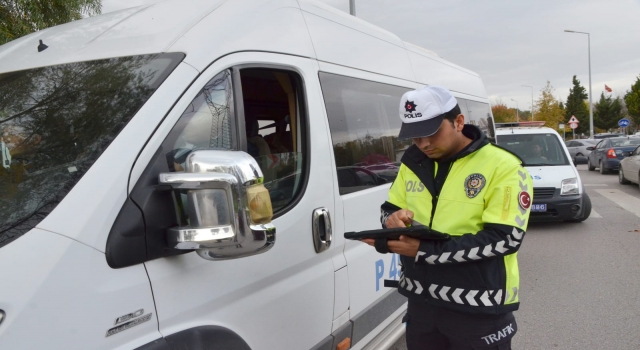 Kocaeli’de farklı suçlardan aranan 13 kişi yakalandı