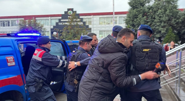 Sakarya’da esnafın aracında ölü bulunmasına ilişkin yakalanan 3 şüpheli adliyede