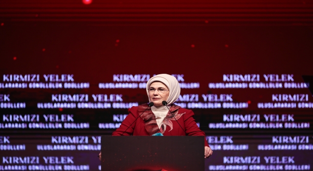 Emine Erdoğan, ”Uluslararası Kırmızı Yelek Gönüllülük Ödül Töreni”nde konuştu: