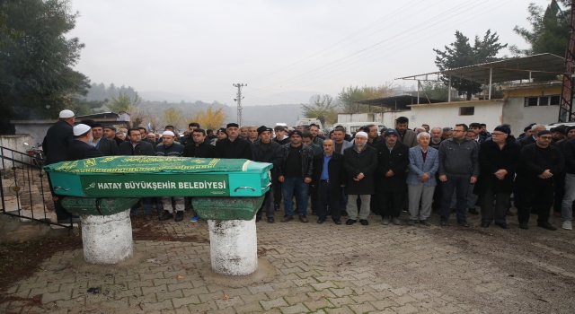 Kocaeli’nde evinde ölü bulunan üniversite öğrencisinin cenazesi Hatay’da defnedildi