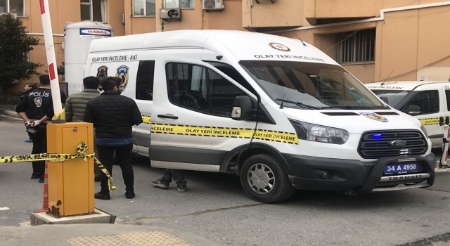 Fatih’te bir otopark görevlisi, tartıştığı polis tarafından silahla yaralandı