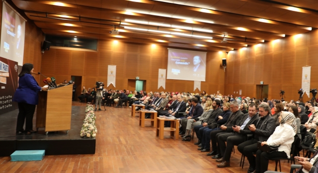 AK Parti, Bursa’da ”Siyaset Akademisi Kadın” programı düzenledi