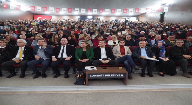 CHP Edremit Kadın Kolları ”Benim Hakkım İnsan Hakları” söyleşisi düzenledi