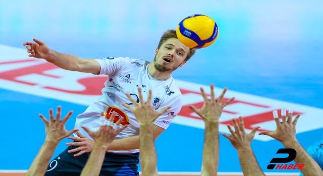 Voleybol: AXA Sigorta Efeler Ligi