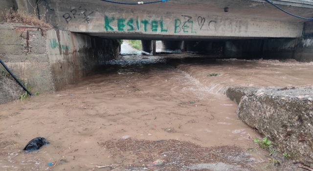 Bursa’da şiddetli yağış etkili oldu