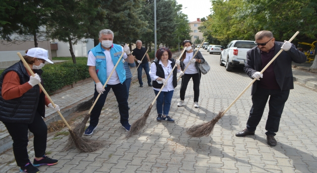 Lüleburgaz’da ”Mahallede temizlik var” etkinliği düzenlendi