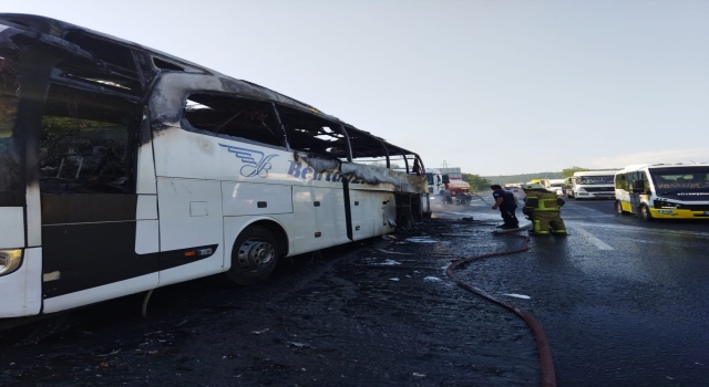 Bursa’da yolcu otobüsünde çıkan yangın söndürüldü