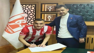 Aydeniz Et Balıkesirspor 2 futbolcuyla sözleşme imzaladı