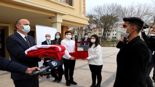 18 Mart’ta Çanakkale’de göndere çekilecek ay yıldızlı bayrak Edirne’den yola çıktı