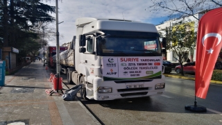 Kocaeli’den Suriye’ye 2 tır gıda yardımı gönderildi