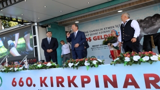 Kırkpınar adetlerinden ”güreş ağası” karşılama ritüeli gerçekleşti