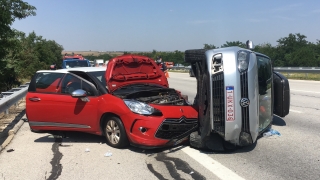 Kırklareli’nde gurbetçilerin bulunduğu 2 otomobil çarpıştı: 1 yaralı