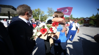 Tokyo’da bronz madalya kazanan Yasemin Adar’a Balıkesir’de coşkulu karşılama