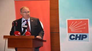 CHP Sözcüsü Öztrak, Tekirdağ’da muhtarlarla bir araya geldi: