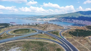 ”İstanbulİzmir Otoyolu” güzergahtaki illerin ekonomisine ve turizmine de katkı sağlıyor