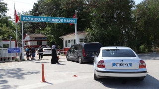 Kapıkule’deki yoğunluk nedeniyle, dönüşteki gurbetçiler diğer sınır kapılarına yöneliyor 