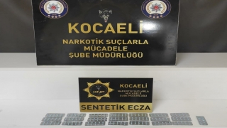 Kocaeli’de sentetik ecza ele geçirilen operasyonda 5 şüpheli yakalandı