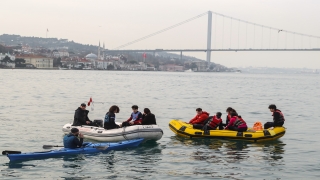 İstanbul’da deniz dibindeki atıklar temizleniyor 