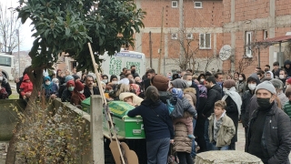 Kocaeli’de silahlı saldırıda ölen 2 kuzen son yolculuklarına uğurlandı