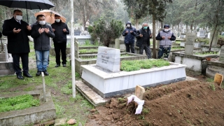 Şehit babası oğlunun yanında toprağa verildi