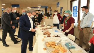 Edirne’de hastane odalarının yenilenmesi yararına çalışanlar kermes düzenledi