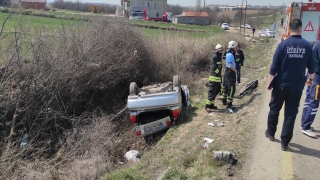 Tekirdağ’da otomobilin şarampole devrilmesi sonucu 4 kişi yaralandı