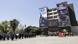 Şehit polis memuru için İstanbul Emniyet Müdürlüğünde tören düzenlendi