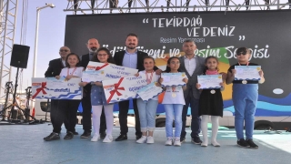 ”Tekirdağ ve deniz” konulu resim yarışmasında dereceye girenler ödüllendirildi 