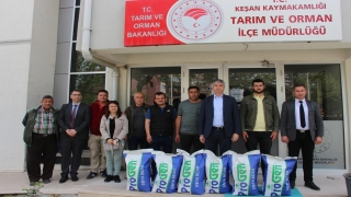 Edirne’de üreticilere 2 ton soya fasulyesi tohumu dağıtıldı