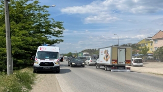 Edirne’de otomobille çarpışan motosikletin sürücüsü yaralandı