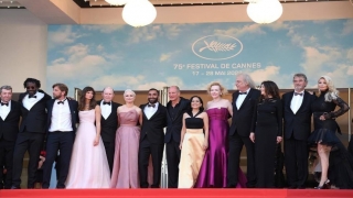 ”Hüzün Üçgeni”, 75. Cannes Film Festivali’nde sinemaseverlerle buluştu