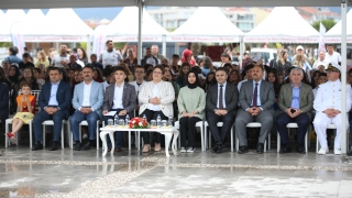 Bakan Derya Yanık, Çanakkale’de Çocuk Hakları Sokağı’nın açılışına katıldı: