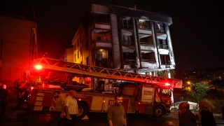 Esenyurt’ta 4 katlı binada çıkan yangın söndürüldü