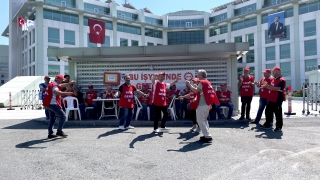 Sarıyer Belediyesinde grev yapan işçilerin eylemi 13’üncü gününde