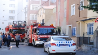 Kartal’da binada çıkan yangın söndürüldü